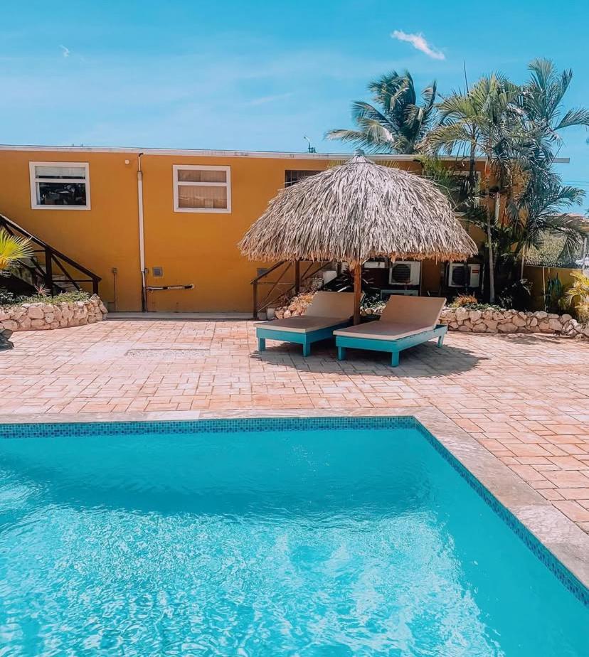 Casa Di Caribe - Beach House Willemstad Buitenkant foto